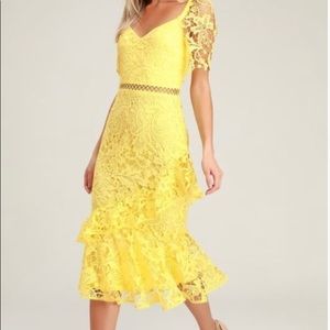 Lulu’s Briarwood yellow lace ruffled midi dress size small